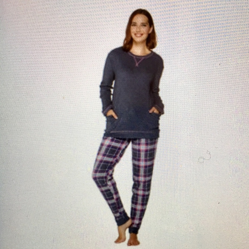 Cuddl Duds Stretch Fleece Pajama Set